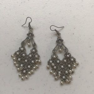 Chandelier pearl earrings